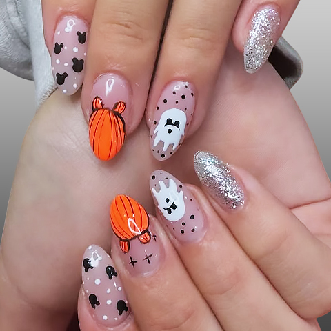 nail design Clevedon